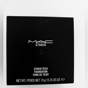 MAC STUDIO TECH FOUNDATION NC 44